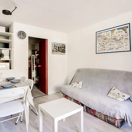 Pour 5 A - Proche Des Pistes, Balcon, Casier A - Fr-1-404-128 *